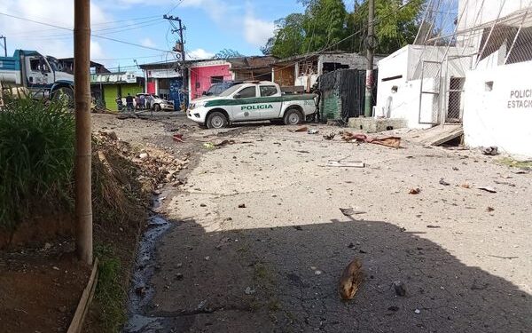 Balance parcial ataque armado terrorista en el casco urbano de Morales , Cauca 