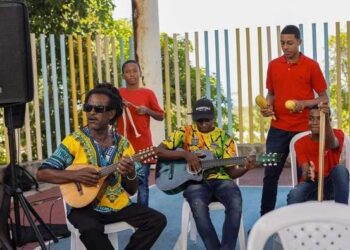 La voz de la comunidad del Barrack resonó en la cuarta edición del ‘gobierno al parque’ 