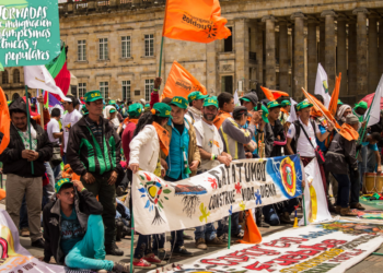 Integrantes del congreso de los pueblos protesta en Ministerio del Interior por incumplimiento gubernamental  