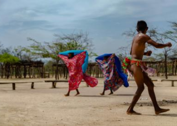 Comunidades étnicas Wayuu conocen de las costumbres de la etnia raizal del Archipiélago gracias a intercambio realizado por la fundación Raiwofd. 