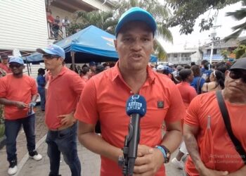 Radican nueva queja disciplinaria contra alcalde de Providencia y miembros de su gabinete.