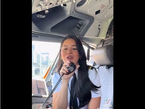 Las tripulaciones femeninas cada vez ganan más terreno en las cabinas de aviones donde incluso comandan muchos vuelos.