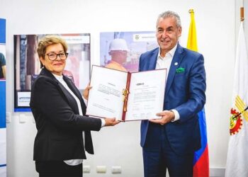 Sindicato del Sena Sinsindesena denuncia a su director general por entregarle el centro industrial y aviación regional Atlántico al exsenador Álvaro Ashton condenado por parapolítica 