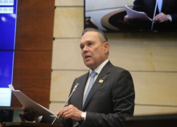 El dirigente conservador barranquillero, Efraín Cepeda es el nuevo presidente del Congreso de la República. 