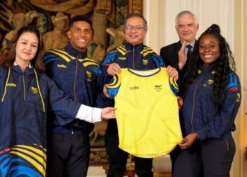 Gustavo Petro, quien dejó perder los Panamericanos de Barranquilla, ahora irá a inauguración de los Juegos Olímpicos 