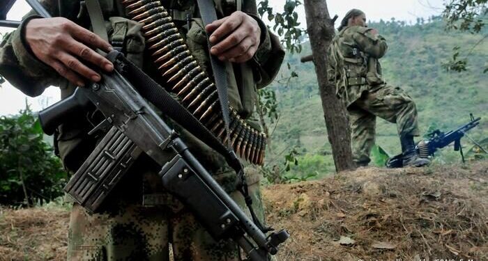 Comunidades del Cauca siguen viviendo la guerra cerca de sus casas. Hostigamientos y enfrentamientos son permanentes de día y de noche 