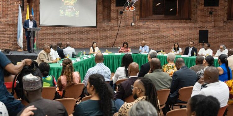 Cancillería realiza mesa en reconocimiento internacional de los pueblos afrocolombianos 