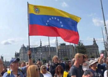 Venezolanos en Australia se manifiestan en contra del fraude electoral cometido por Nicolás Maduro  