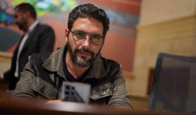 El partido de Gustavo Petro es un bus varado y su gabinete demorado 