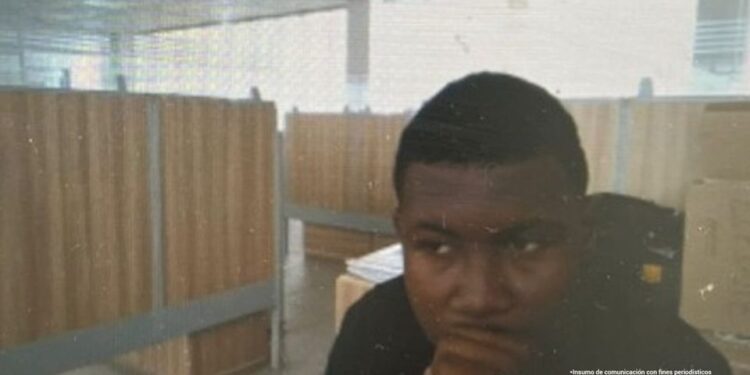 En San Andrés fue asegurado un hombre que, al parecer guardaba armas en una residencia