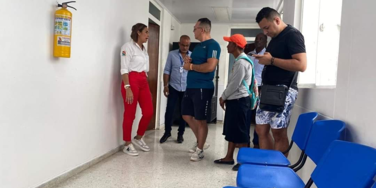 Por embestida de lancha niño turista está al borde de la muerte.