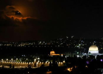 Ministro de Relaciones Exteriores de Israel, explicó a China las razones de sus operaciones en Oriente Medio y advirtió que Irán es el que desestabiliza la región. 