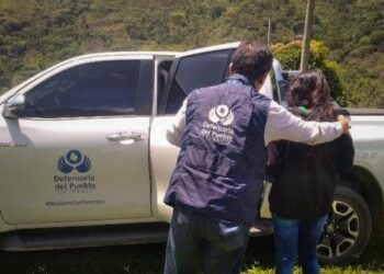La Defensora del Pueblo, Iris Marín Ortiz, insta a los grupos armados a respetar las normas humanitarias tras liberación de una menor de edad en Cauca 