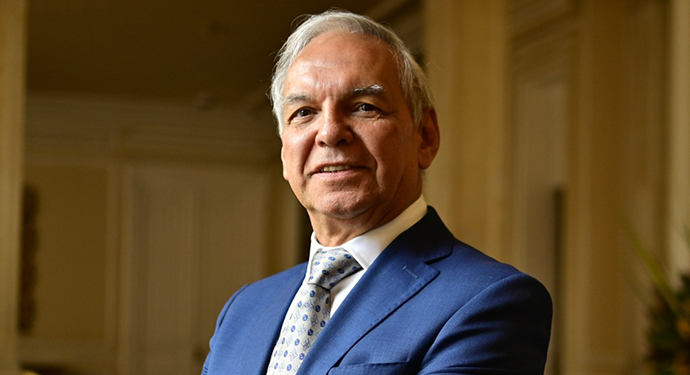 Saliente Ministro de Hacienda dice que concertó ayer en San Andrés su renuncia al cargo con el presidente quien siempre estuvo al tanto de todas sus acciones. 