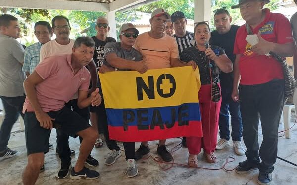 Arranca una gran movilización social contra los peajes en la Región Caribe.