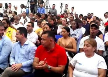 Diputado Rozo explica que su aplauso al discurso del presidente Petro es parte del protocolo como presidente de la Asamblea 