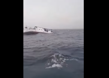 barco zozobró con 35 pasajeros en costas de Nariño 