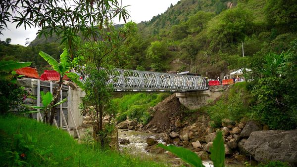 En respuesta a emergencia UNGRD entregó dos puentes militares en Boyacá