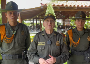 Policía Nacional capturó en Cali a adulto mayor que pretendía sacar cocaína hacia San Andrés en una lata de gaseosa