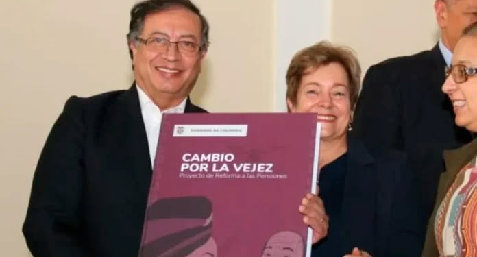 Confesión de exconsejra presidencial revela que dineros de la UNGRD habrían sido usados para tramitar la aprobación de la reforma pensional