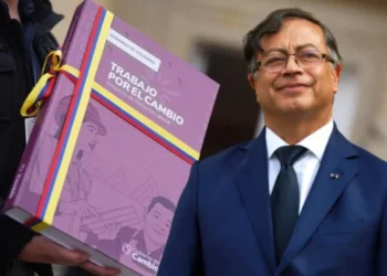 ABC de la reforma laboral: así cambiarán la jornada laboral, las horas extras y el recargo dominical  