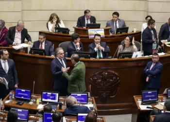 El talón de Aquiles de la nueva reforma laboral es la contratación y monetización de aprendices del Sena. Duplica los costos actuales y deja las empresas en dificultades para operar  