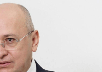 Mas de 1.700 millones de pesos y un nombramiento como Ministro de Justicia; los beneficios que recibe Eduardo Montealegre por la defensa jurídica de la consulta popular de Petro 