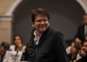 Nuevo parte médico indica poca evolución del senador Miguel Uribe a las intervenciones y tratamientos  