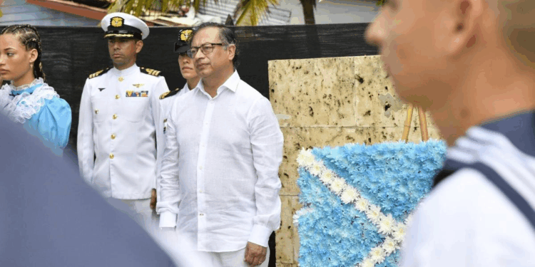 Exasesor de la Cancillería durante la época del contencioso limítrofe con Nicaragua alerta por posible sacrificio de las islas para protección diplomática de aliado de Petro prófugo de la justicia en ese país.