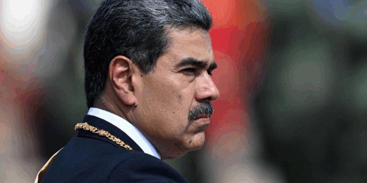 Nicolás Maduro convoca a alistamiento de todas las milicias en Venezuela para afrontar lo que llama las amenazas del imperialismo 