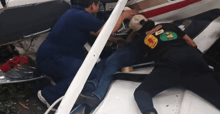 Pequeña aeronave cayó en inmediaciones del estadio Atanasio Girardot de Medellín.