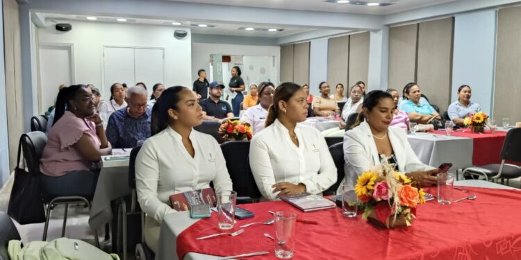 Cena empresarial agencia de empleo Cajasai