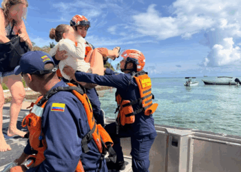 Armada Nacional evacuó a una niña turista brasileña con complicaciones de salud por alergia  
