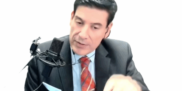 Colombia se ha convertido en un narco-estado bajo el gobierno de Gustavo Petro con 2.530 kilómetros cuadrados del país cultivado con coca y 2700 de las 3700 toneladas mundiales producidas aquí: Mauricio Gaona. 