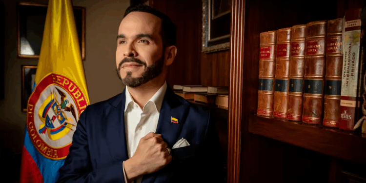“El petrismo ha sido derrotado en las urnas”: Abelardo de la Espriella 