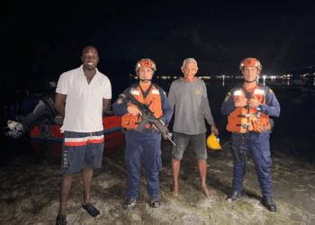 Armada Nacional rescató pescadores que estaban a la deriva 