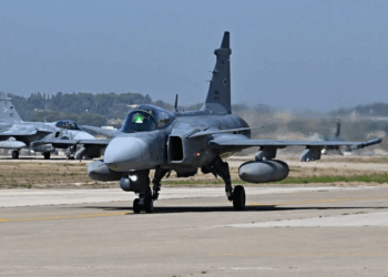 Este mes se firmaría el contrato de compra de aviones gripen suecos para la Fuerza Aérea Colombiana 