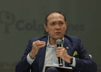 Procuraduría abrió indagación al ministro de trabajo, Antonio Sanguino, por presuntas irregularidades en publicaciones en redes sociales  