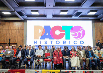 Crece el escándalo de financiación de la consulta interna del pacto histórico: congresista Caty Juvinao denuncia que carolina corcho también tiene financiación dudosa, la financió un restaurante de papel 