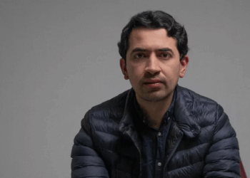 Candidato a la Cámara por Bogotá, Daniel Briceño, le recuerda a Gustavo Bolívar una promesa incumplida con la comunidad de Soacha