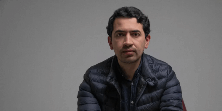 Candidato a la Cámara por Bogotá, Daniel Briceño, le recuerda a Gustavo Bolívar una promesa incumplida con la comunidad de Soacha