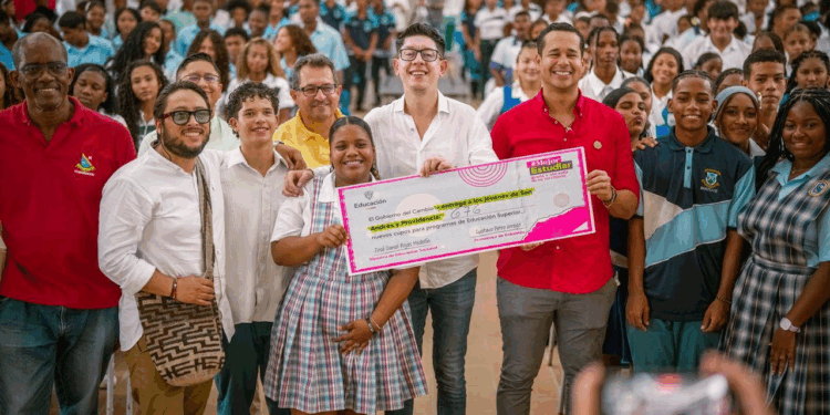 A cuatro meses de terminar su mandato, ¿en qué va la promesa de Gustavo Petro de crear y construir una «Universidad Raizal» en las islas, declarada como prioridad? 