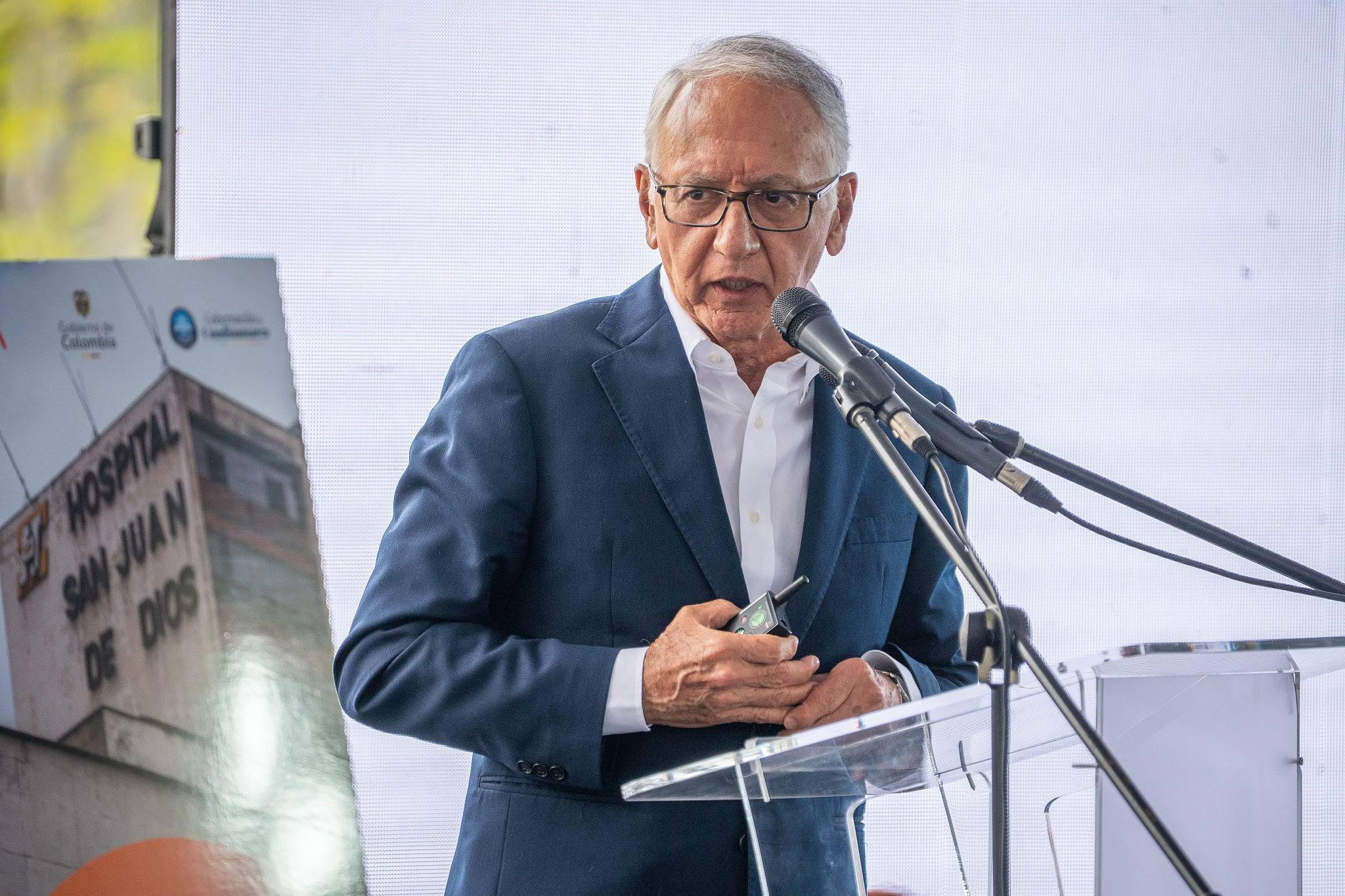 La procuraduría abrió investigación disciplinaria contra el Ministro de Salud Guillermo Alfonso Jaramillo por presunta participación en política