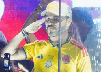 ¡Vamos a derrotar la tiranía y el absolutismo! 