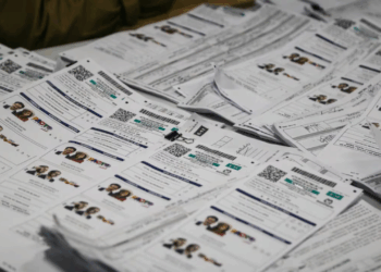 Elecciones 2026: ¿podría el escrutinio darle la vuelta al resultado entre De La Espriella y Cepeda? 