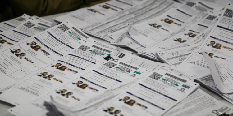 Elecciones 2026: ¿podría el escrutinio darle la vuelta al resultado entre De La Espriella y Cepeda?