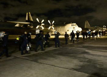 Tras la devastación causada por los dos terremotos simultáneos que sacudieron a Venezuela, los países vecinos movilizan toda la ayuda posible para rescatar las víctimas. 