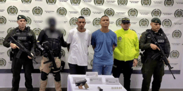 Asegurados dos asesinos roba cadenas en en la isla de San Andrés. Los delincuentes en medio de un hurto, habrían asesinado a un hombre y herido a otro. 