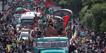 La Minga indígena hace presencia en Cali en la víspera de la histórica toma de posesión presidencial en la capital del Valle del Cauca. 