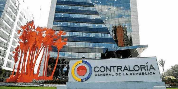 Contraloría entrega diagnóstico crítico al gobierno electo: déficit presupuestal, deudas energéticas y miles de obras inconclusas